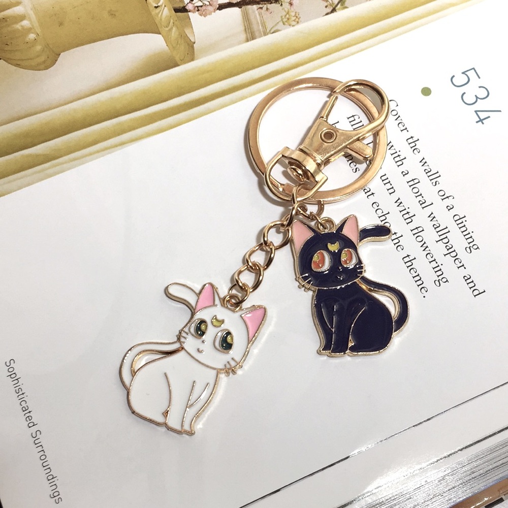 🍏50% OFF/3+...Luna and Artemis Cats Keychain/Bag Charm